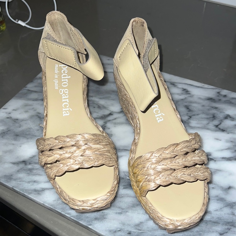 Pedro Garcia wedges